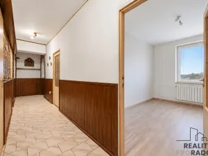 Prodej bytu 3+1, Lázně Bohdaneč, Za Sokolovnou, 80 m2