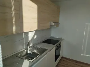 Pronájem bytu 2+1, Břeclav, Na Valtické, 43 m2