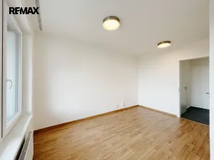 Pronájem bytu 2+kk, Praha - Ruzyně, Stočesova, 55 m2