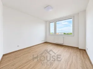 Prodej bytu 3+1, Kladno, Vodárenská, 69 m2