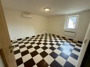 Pronájem bytu 1+1, Verneřice - Loučky, 30 m2