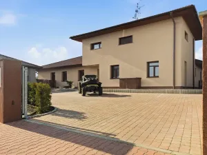 Prodej rodinného domu, Velké Přítočno, Sluneční, 350 m2