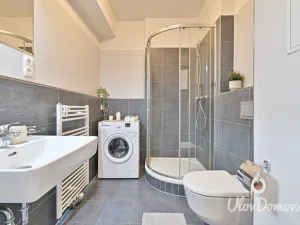 Prodej bytu 1+kk, Praha - Kyje, Sicherova, 33 m2