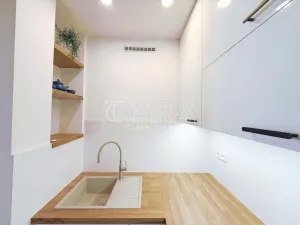 Pronájem bytu 1+kk, Praha - Dejvice, Kafkova, 39 m2