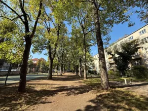 Pronájem bytu 1+kk, Praha - Dejvice, Kafkova, 39 m2