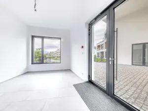 Pronájem obchodního prostoru, Praha - Hlubočepy, Dostalové, 25 m2