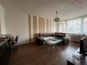 Prodej bytu 2+1, Chomutov, Dřínovská, 62 m2