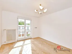Prodej bytu 2+1, Praha - Komořany, Krupná, 47 m2