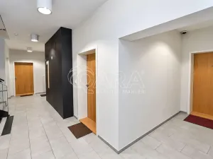 Prodej bytu 2+kk, Praha - Michle, Nuselská, 59 m2