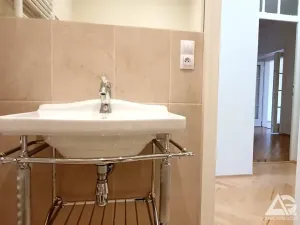 Pronájem bytu 4+kk, Praha - Nové Město, Podskalská, 106 m2