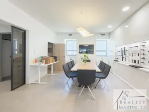 Prodej kanceláře, Jesenice, V Roháči I., 109 m2