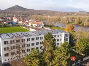 Prodej obchodního prostoru, Mlékojedy, 488 m2
