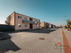 Prodej bytu 3+kk, Vochov, 70 m2