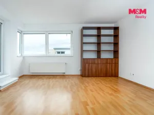 Prodej bytu 2+kk, Praha - Kyje, Sicherova, 64 m2