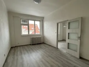 Pronájem bytu 2+kk, Praha - Vinohrady, Hollarovo náměstí, 47 m2