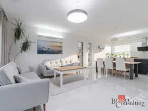 Prodej rodinného domu, Dambořice, 259 m2