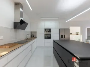 Prodej rodinného domu, Dambořice, 259 m2