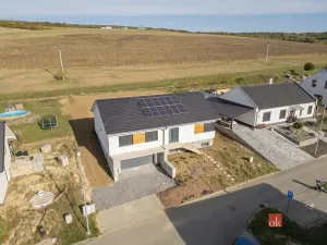 Prodej rodinného domu, Dambořice, 259 m2