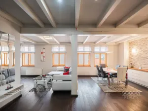 Pronájem bytu 3+kk, Praha - Nové Město, Karlovo náměstí, 95 m2