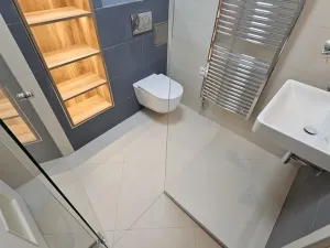 Prodej bytu 1+kk, Bystřice nad Pernštejnem, Masarykovo náměstí, 40 m2