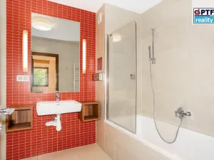 Pronájem bytu 2+kk, Plzeň - Jižní Předměstí, U Borského parku, 52 m2