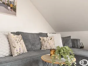 Prodej bytu 2+kk, Neveklov, Pod Radnicí, 56 m2