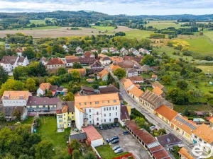 Prodej bytu 2+kk, Neveklov, Pod Radnicí, 56 m2