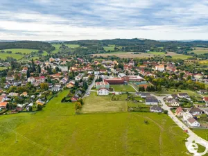 Prodej bytu 2+kk, Neveklov, Pod Radnicí, 56 m2