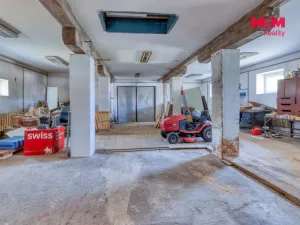 Prodej obchodního prostoru, Bělčice, Nádražní, 560 m2