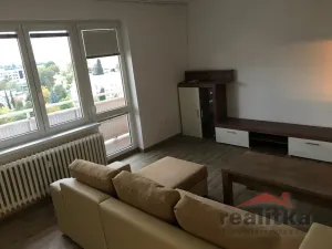 Pronájem bytu 3+1, Opava, Haškova, 58 m2