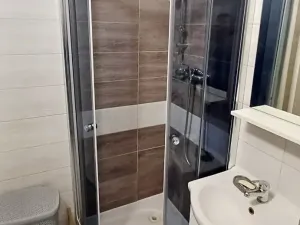 Pronájem bytu 1+kk, Hradec Králové, Třebechovická, 34 m2