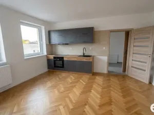 Pronájem bytu 2+kk, Benátky nad Jizerou, Pražská, 42 m2