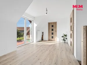 Prodej rodinného domu, Polní Voděrady, 237 m2