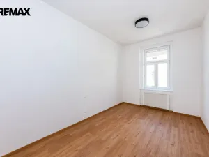 Pronájem bytu 2+kk, Praha - Nusle, Sinkulova, 44 m2