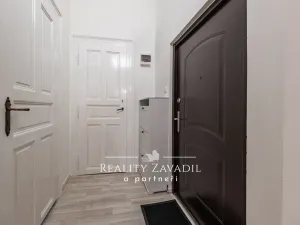 Pronájem bytu 2+kk, Praha - Malá Strana, Plaská, 53 m2