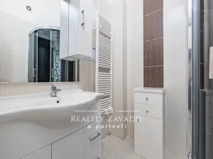 Pronájem bytu 2+kk, Praha - Malá Strana, Plaská, 53 m2