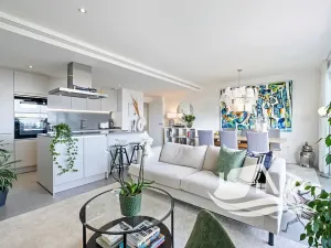 Prodej bytu 4+kk, Estepona, Španělsko, 106 m2
