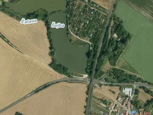 Prodej zahrady, Vojkovice, 910 m2