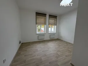 Pronájem bytu 1+kk, Náchod, Poděbradova, 28 m2