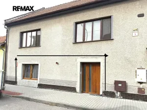 Pronájem bytu 1+kk, Břeclav, Karla Čapka, 28 m2