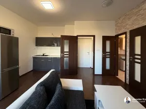 Pronájem bytu 2+kk, Železnice, Tyršova, 42 m2