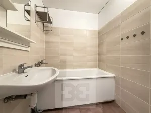 Pronájem bytu 3+1, Brno, Štefáčkova, 62 m2