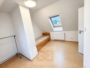 Pronájem bytu 4+kk, Praha - Vokovice, 99 m2