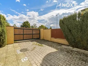 Prodej bytu 2+kk, Praha - Kyje, Vajgarská, 27 m2