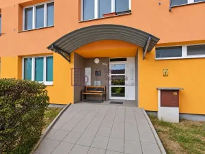 Pronájem bytu 1+1, Jindřichův Hradec - Jindřichův Hradec III, sídliště Vajgar, 44 m2