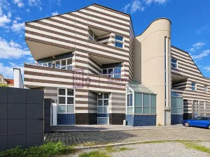 Pronájem bytu 1+kk, Jindřichův Hradec - Jindřichův Hradec II, Nádražní, 43 m2