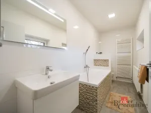 Prodej rodinného domu, Praha - Dolní Chabry, Bolebořská, 268 m2