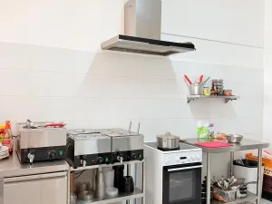 Pronájem obchodního prostoru, Ústí nad Labem - Střekov, Národního odboje, 38 m2
