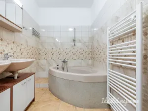 Pronájem bytu 2+kk, Praha - Suchdol, Brandejsovo náměstí, 54 m2