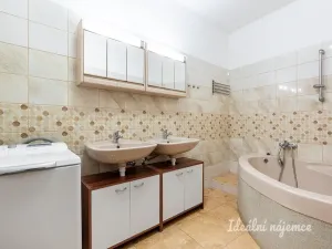 Pronájem bytu 2+kk, Praha - Suchdol, Brandejsovo náměstí, 54 m2